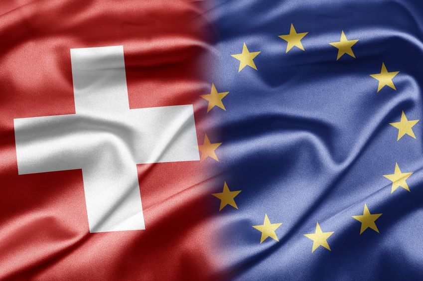 Europa_Schweiz_Flaggen_123RF.jpg