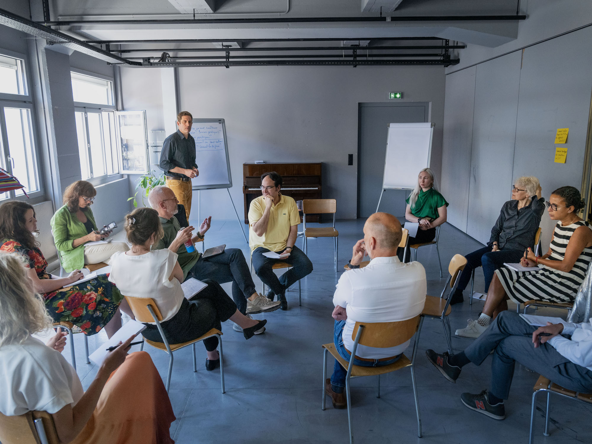 Atelier participatif animé avec la technique du Fishbowl