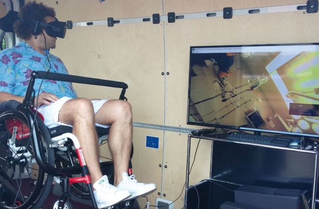 Virtual-Reality-Rollstuhl.jpg
