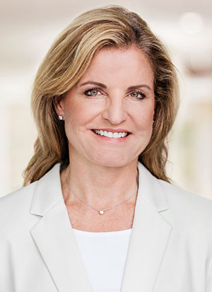 Bettina-Kurth_web.jpg