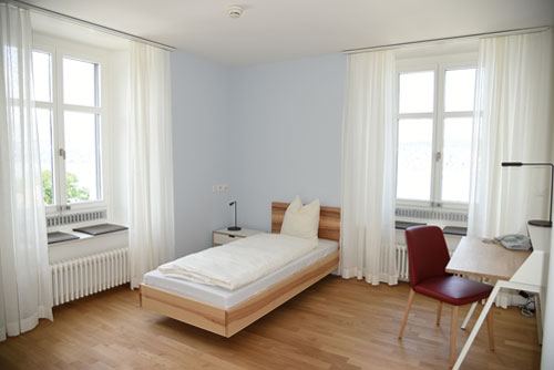 Pano_Seeblick_Zimmer-Kilchberg.jpg