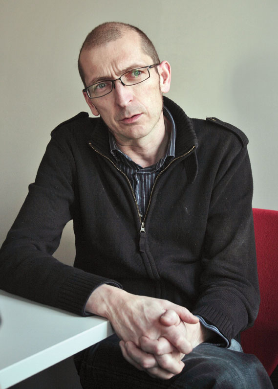 S.11_portrait01_06_08.jpg