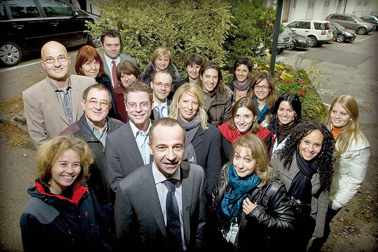 S.32_hrteam01_06_08.jpg
