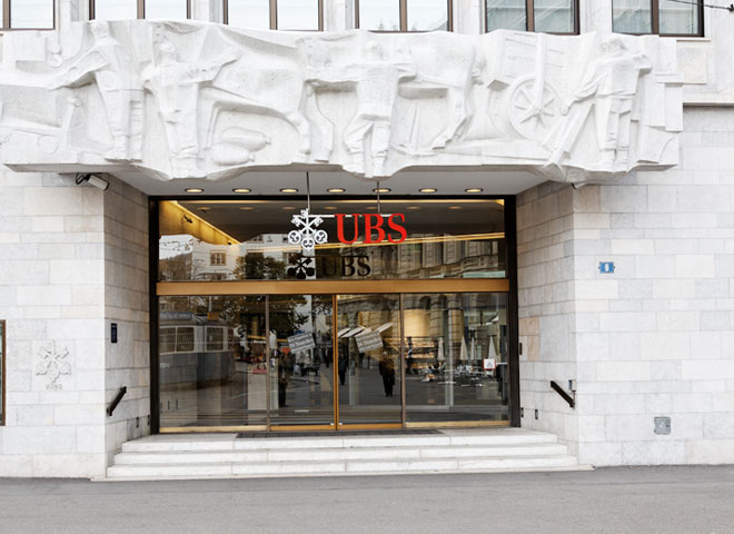 UBS_Paradeplatz_UBS.jpg