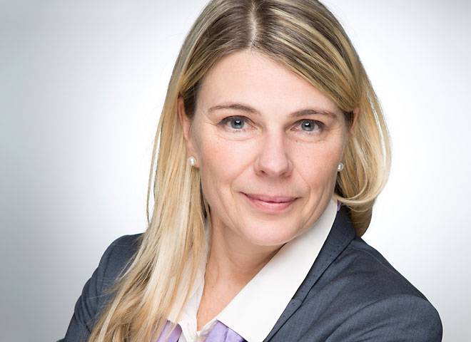 Valerie_Schelker.jpg