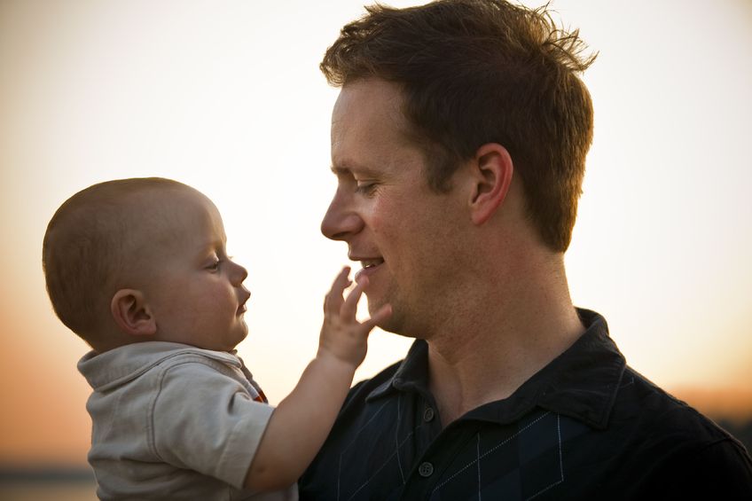 Vater_Baby_123RF.jpg
