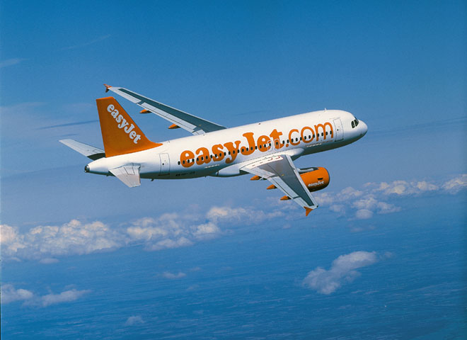 easyjet_easyjet.jpg