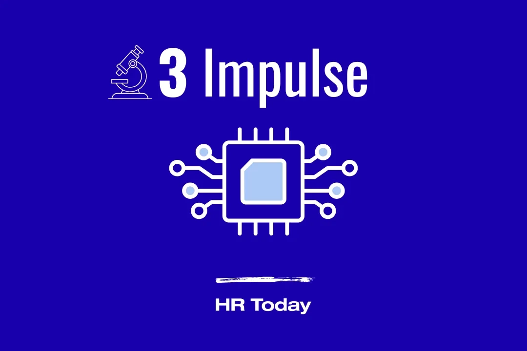 Blaues Bild mit der Aufschrift 3 Impulse, daneben ein Icon eines Mikroskop, gross mittig eine Illustration einer CPU.