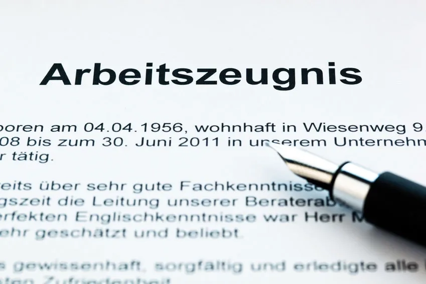 Arbeitszeugnis_Fotolia.jpg